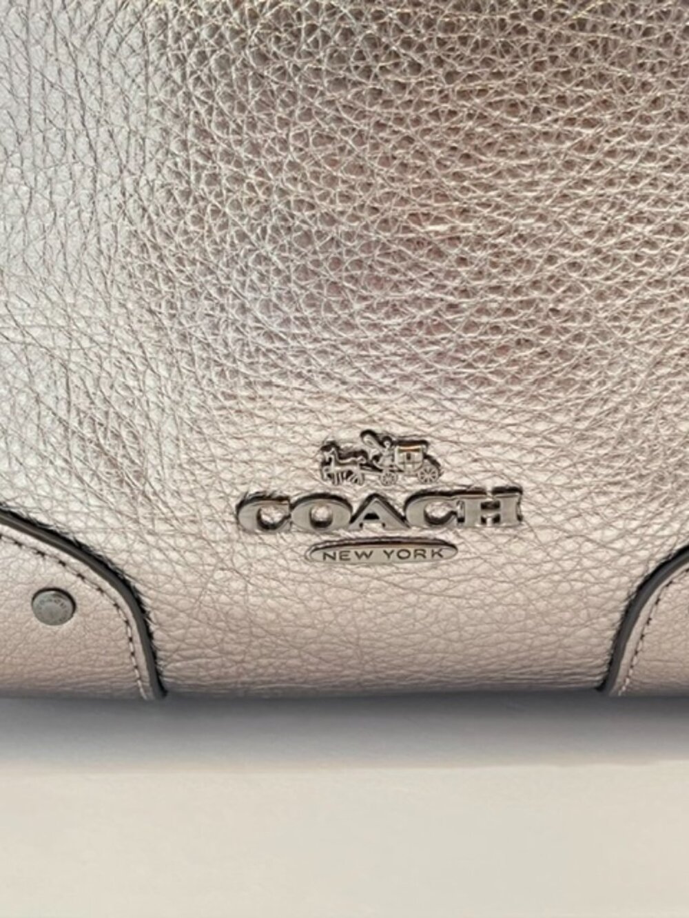 Coach Antique Nickel/Silver Baby Mickie Leather Drawstring Bag F35363 EUC - Picture 3 of 13
